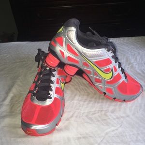 Women’s Sz 11 Nike Shox Turbo +,new in box.